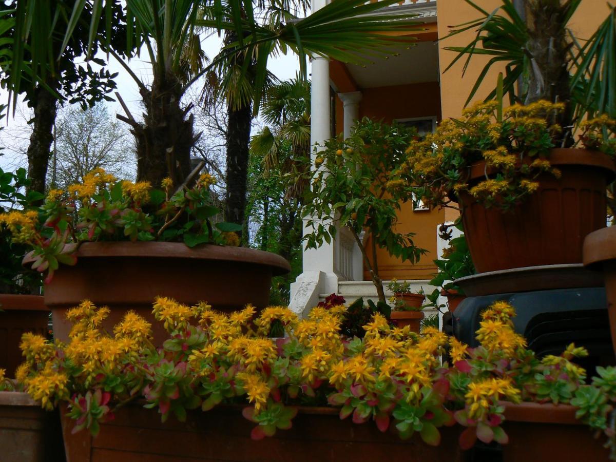 B&B Aquilone Urbino Exterior photo